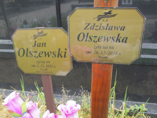 Zdzisława Olszewska 1952 Brzeziny - Grobonet - Wyszukiwarka osób pochowanych