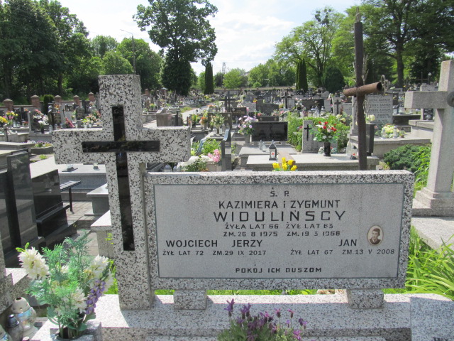 Włodzimierz Widuliński 1978 Brzeziny - Grobonet - Wyszukiwarka osób pochowanych